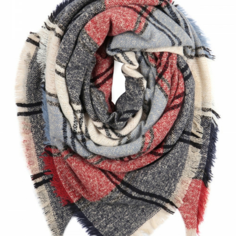 Keeping It Cozy Plaid Blanket Scarf (Gray)